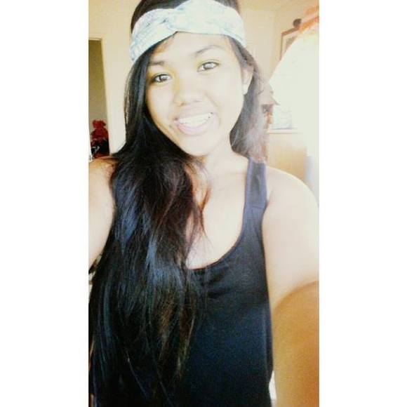 Meet your Posher, Aina - Picture 1 of 1